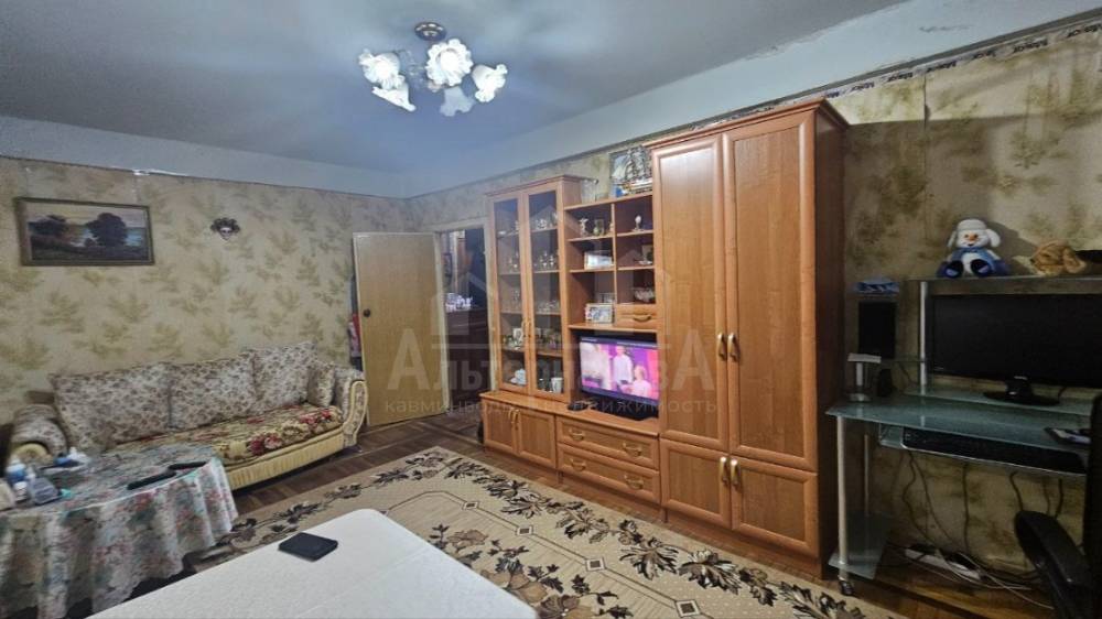 Ставропольский край, Кисловодск, Рынок, Цандера проезд; Квартира 65м² 1/5 эт.