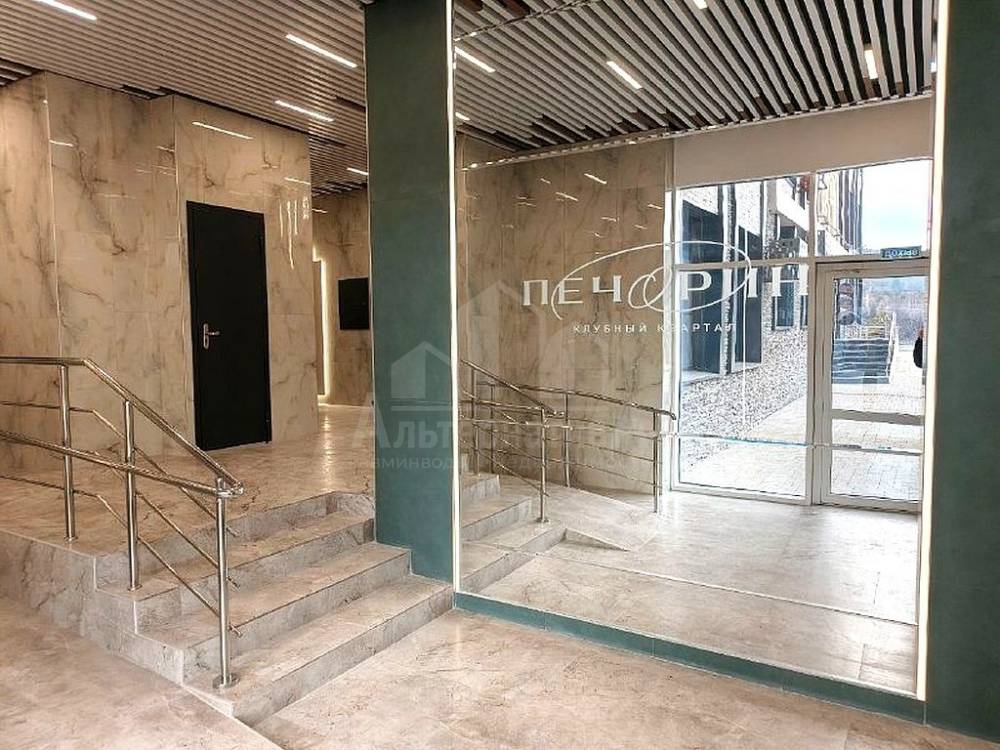 холл в доме