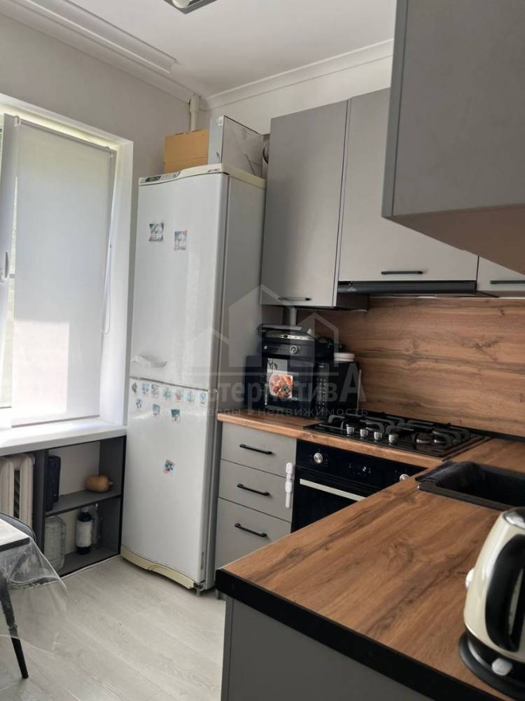 Ставропольский край, Кисловодск, 16-ой школы, Советская ул.; Квартира 35м² 2/5 эт.