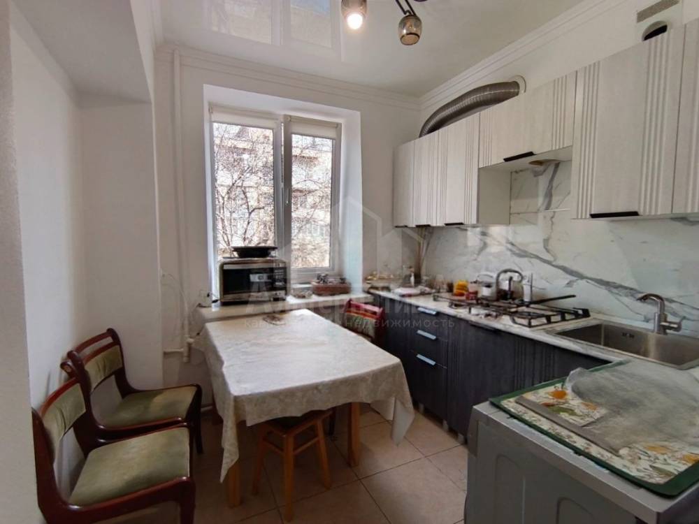 Ставропольский край, Кисловодск, сан.Москва, Кирова ул.; Квартира 36,10м² 3/3 эт.