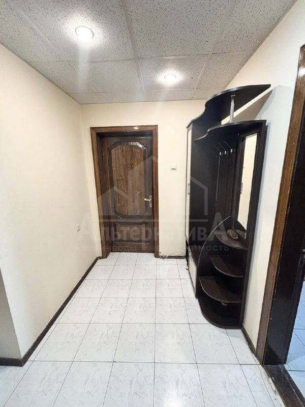 d8b4aa25-5ac2-49e2-93b2-b58487ea8849