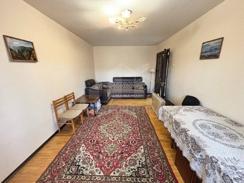 0900a8e5-21ef-4095-96a9-5699825cea4c