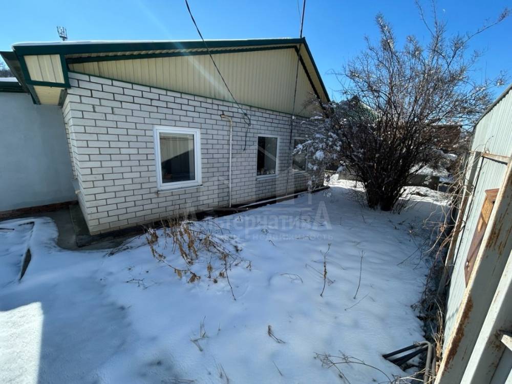 photo_5269463455725458830_y