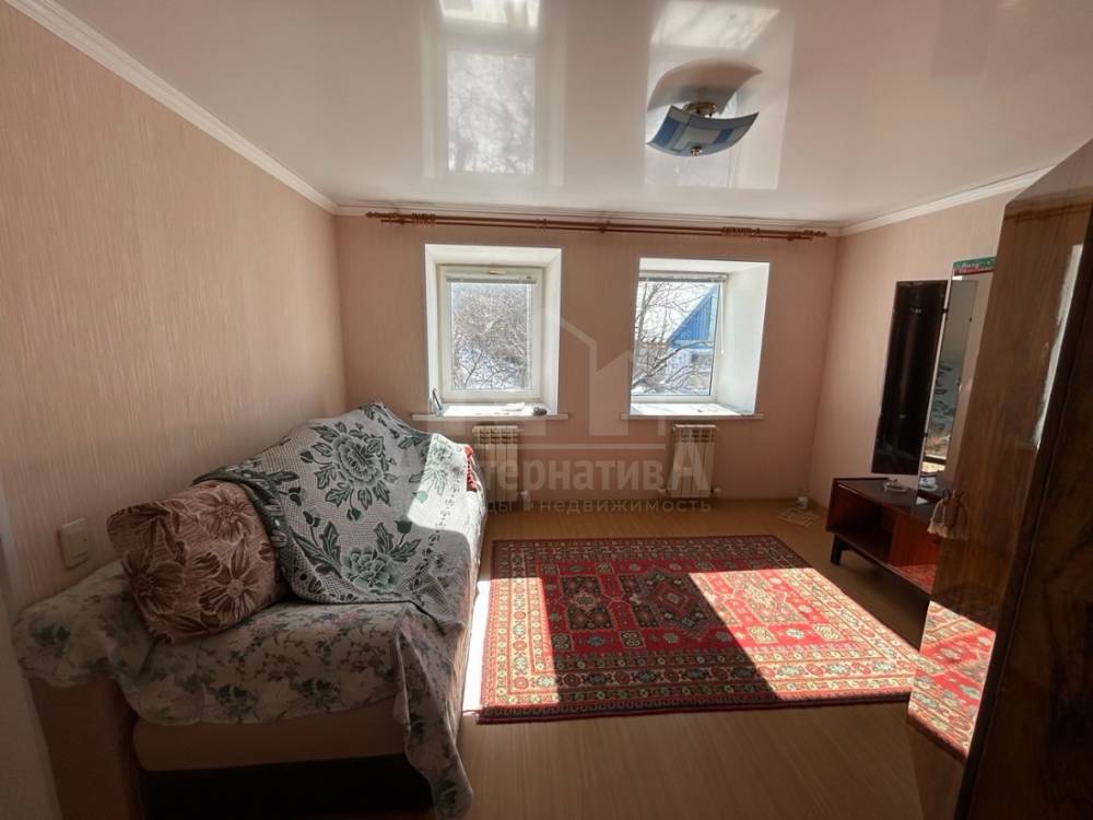 photo_5269463455725458828_y