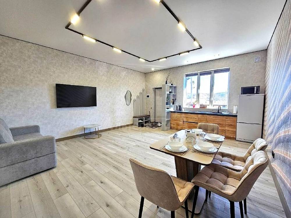 236ddfd8-c3b8-4c8a-b041-0acb8066e648