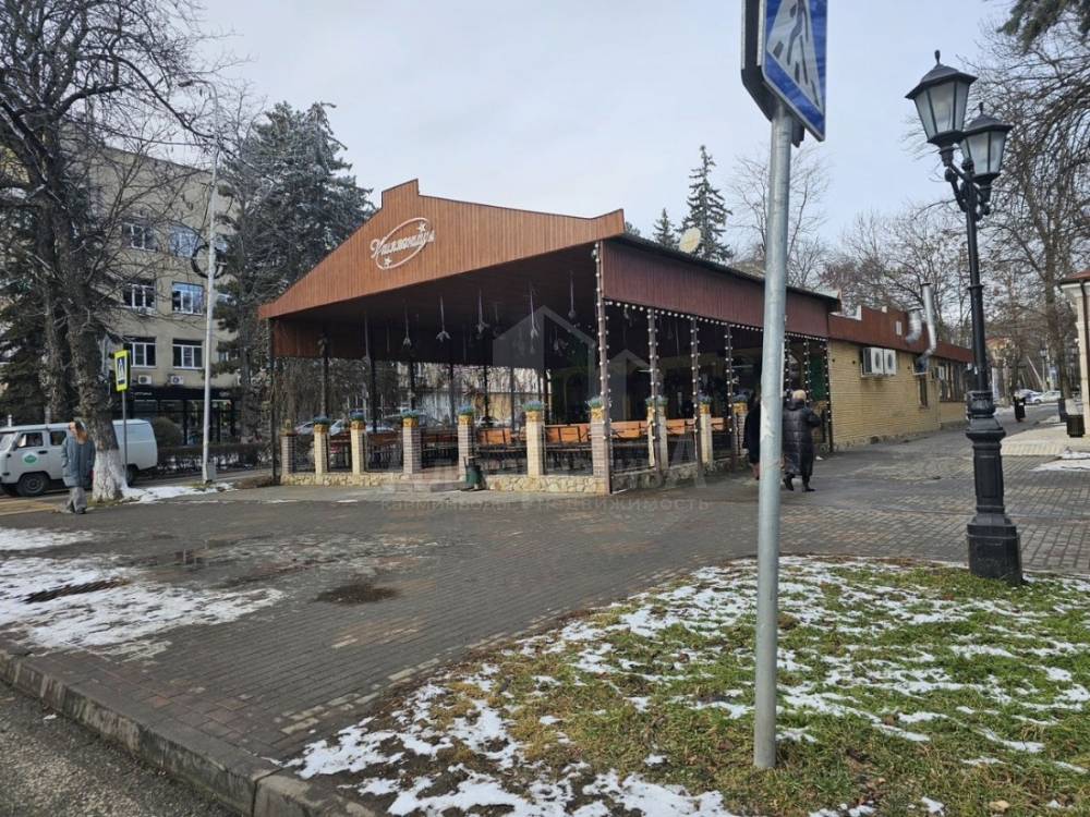 photo_5262748020955093581_y