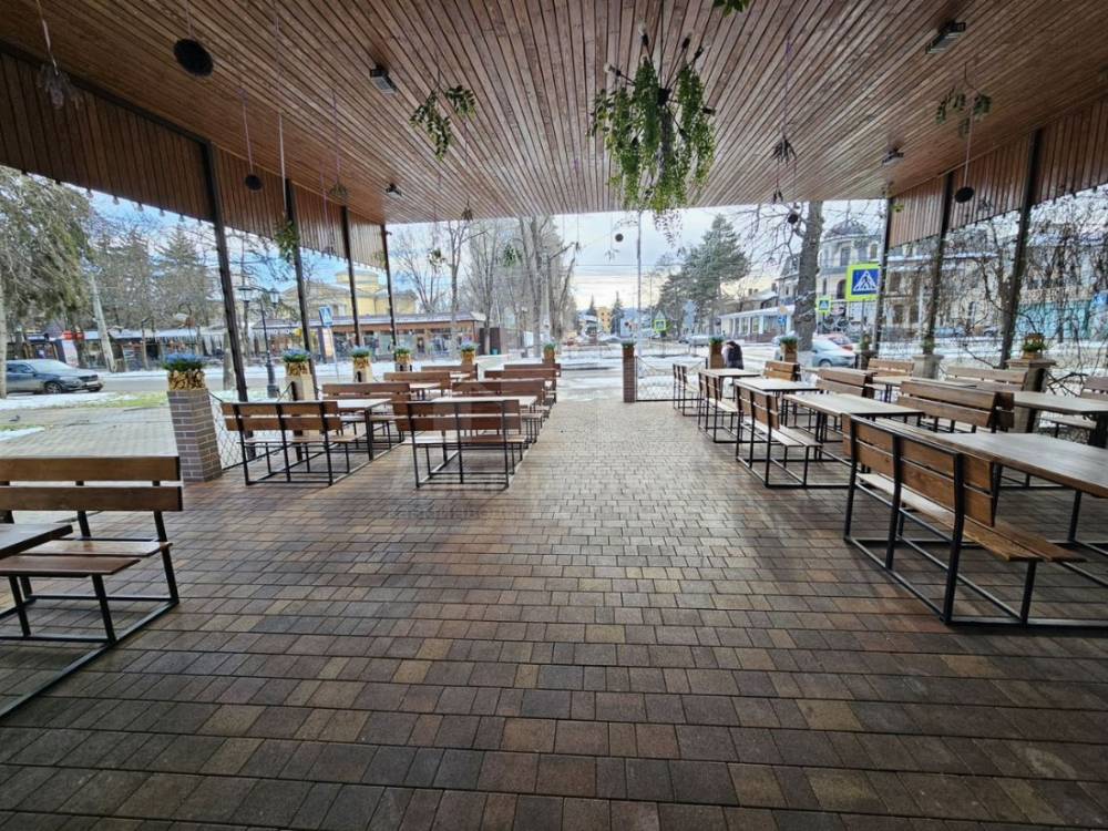 photo_5262748020955093582_y