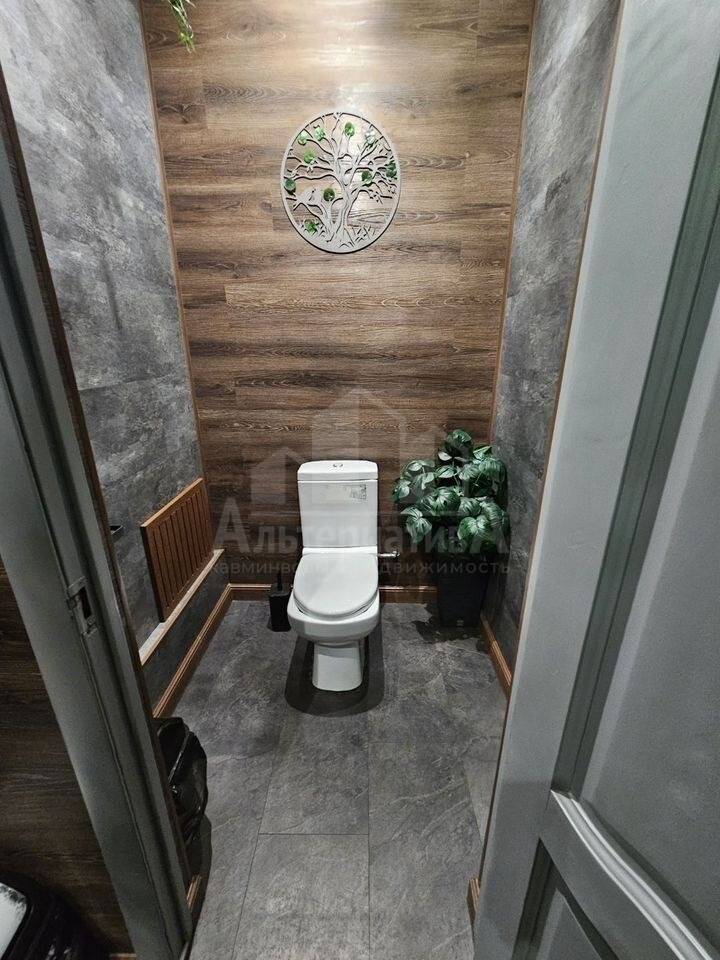 photo_5262748020955093586_y