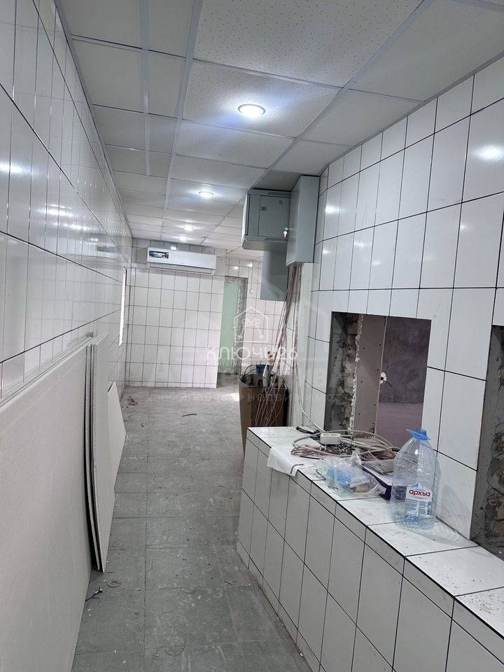 photo_5262748020955093647_y