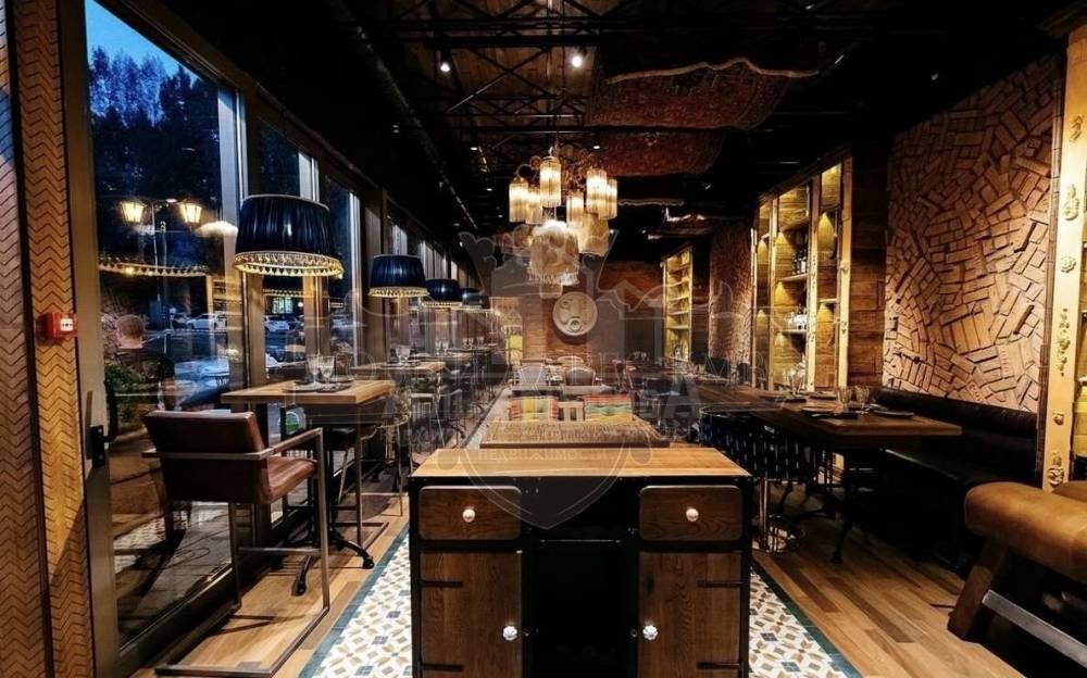 photo_5262748020955093120_y