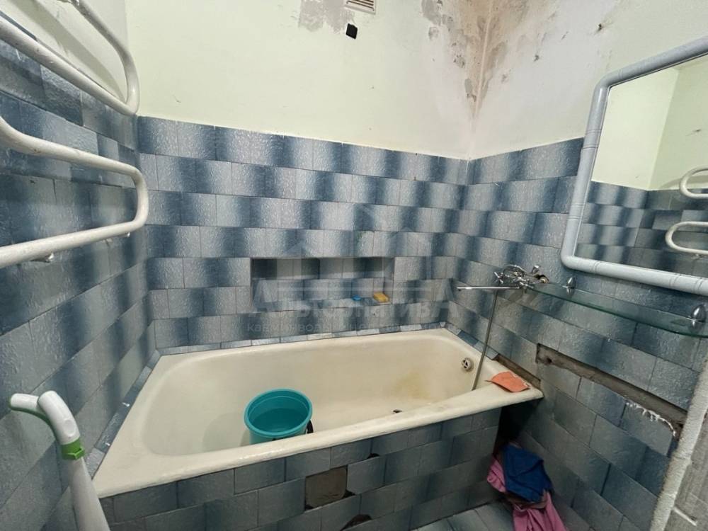 photo_5287518278467131744_y