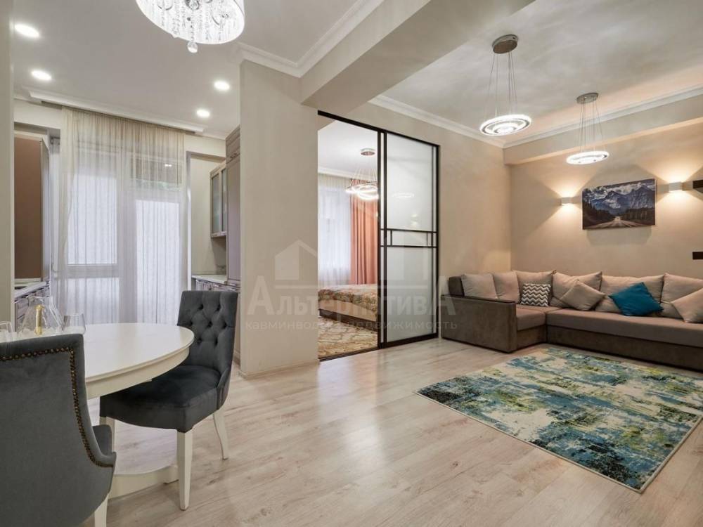 88000e7a-7ed2-40a0-af86-c5c80f1198b3