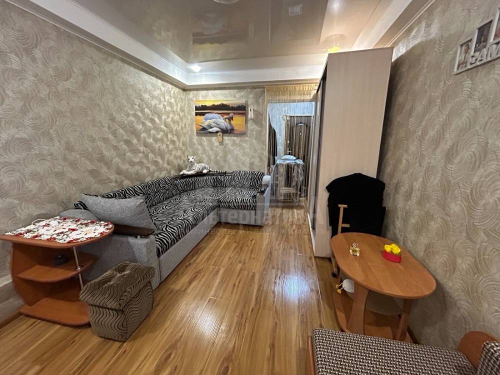 photo_5280756101567681480_y