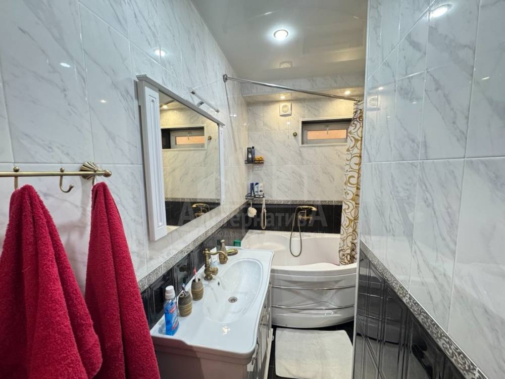 d136258e-bac0-47e4-bc9b-4be29677f4d7