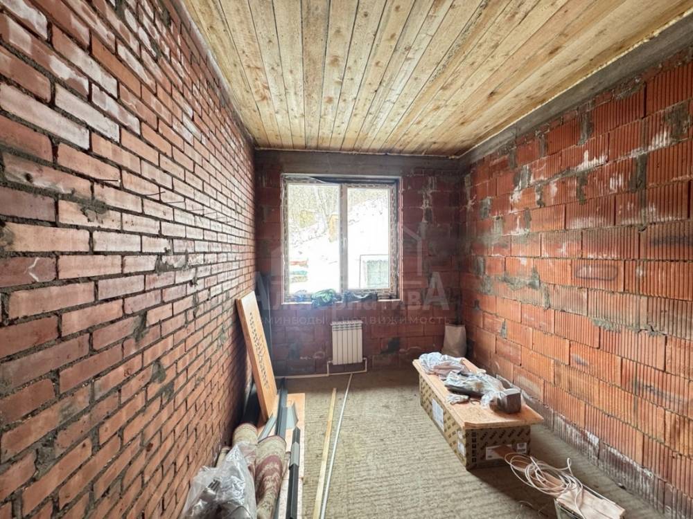 d043feea-5ced-40e9-8f4c-78d091bc39aa