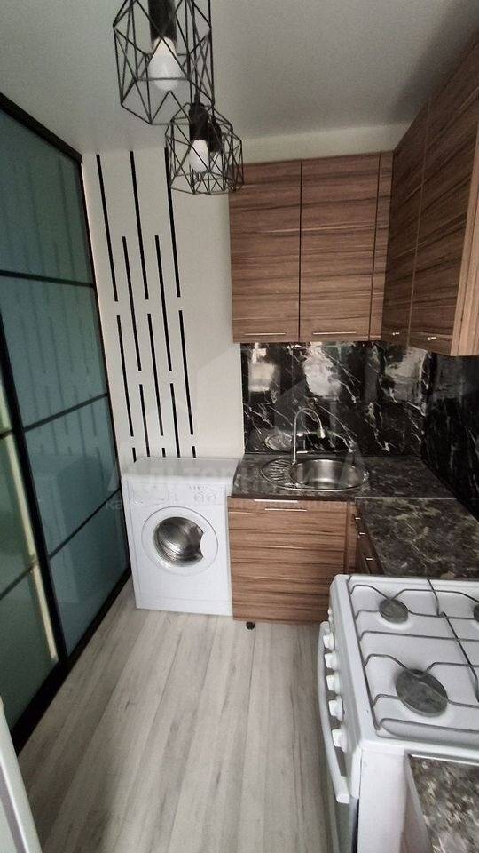 photo_5285432582218650839_y