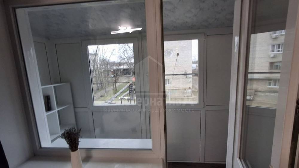 photo_5285432582218650842_y