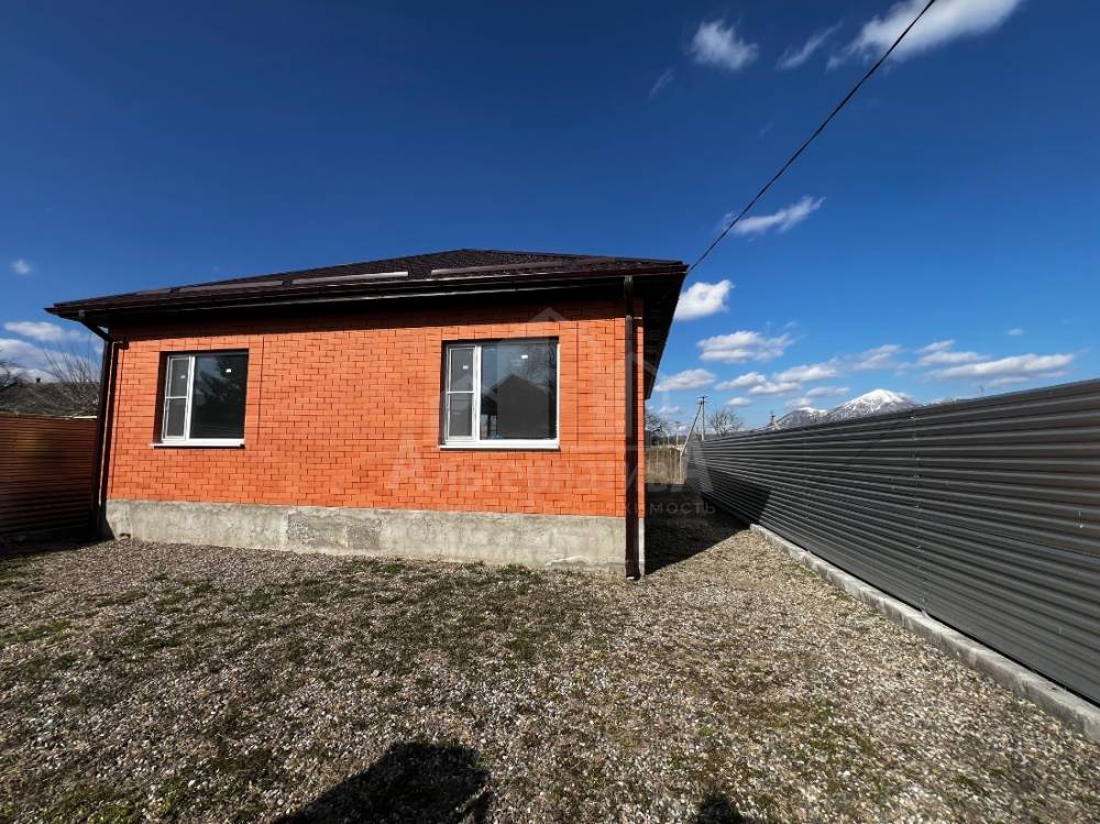 Ставропольский край, Пятигорск, Золотушка, Центральная ул.; Дом 108м² на участке 6 сот. 1 эт.