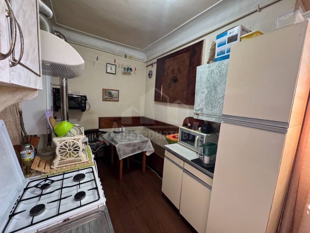 d689421e-3fcd-4ec6-afc6-bb6d76e8932f