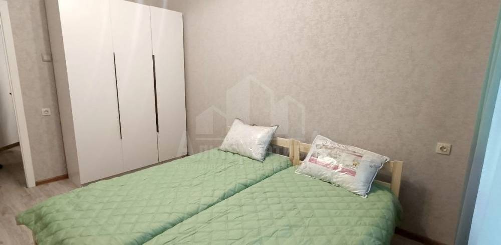 81a735d5-59d7-4534-9a26-0d135c984cea