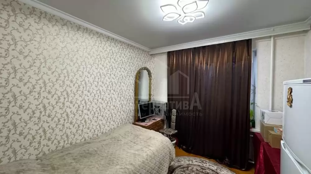 1000746224