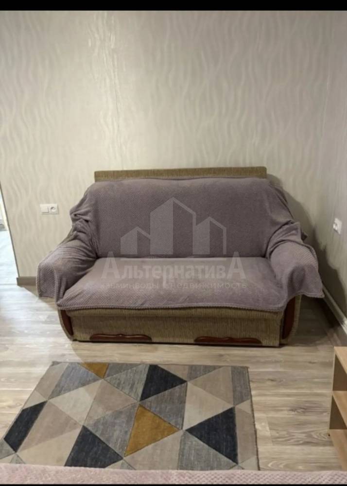 photo_5314296360175604769_y