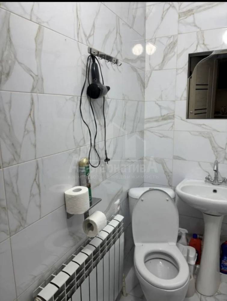 photo_5314296360175604766_y