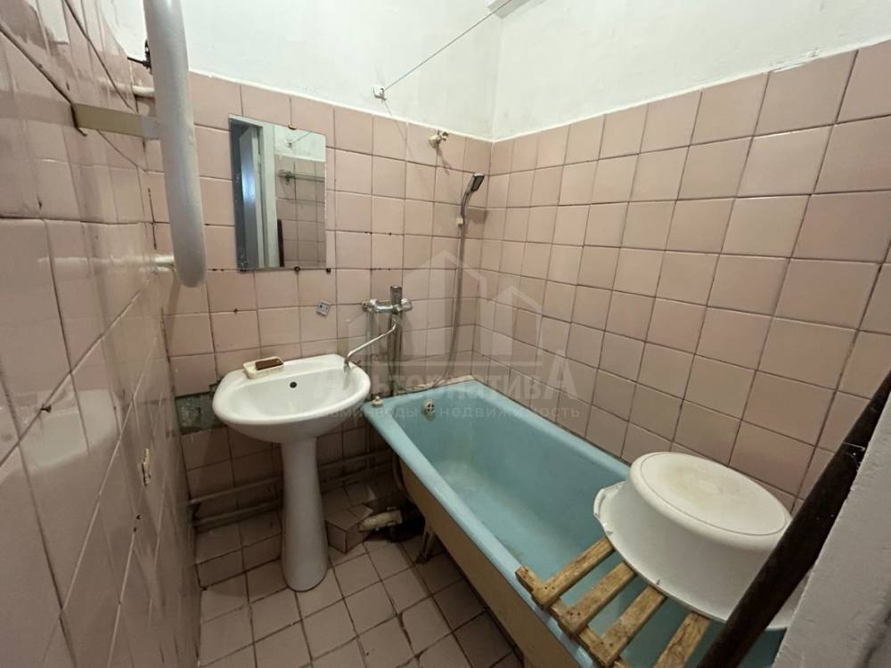 photo_5273731038309980125_y