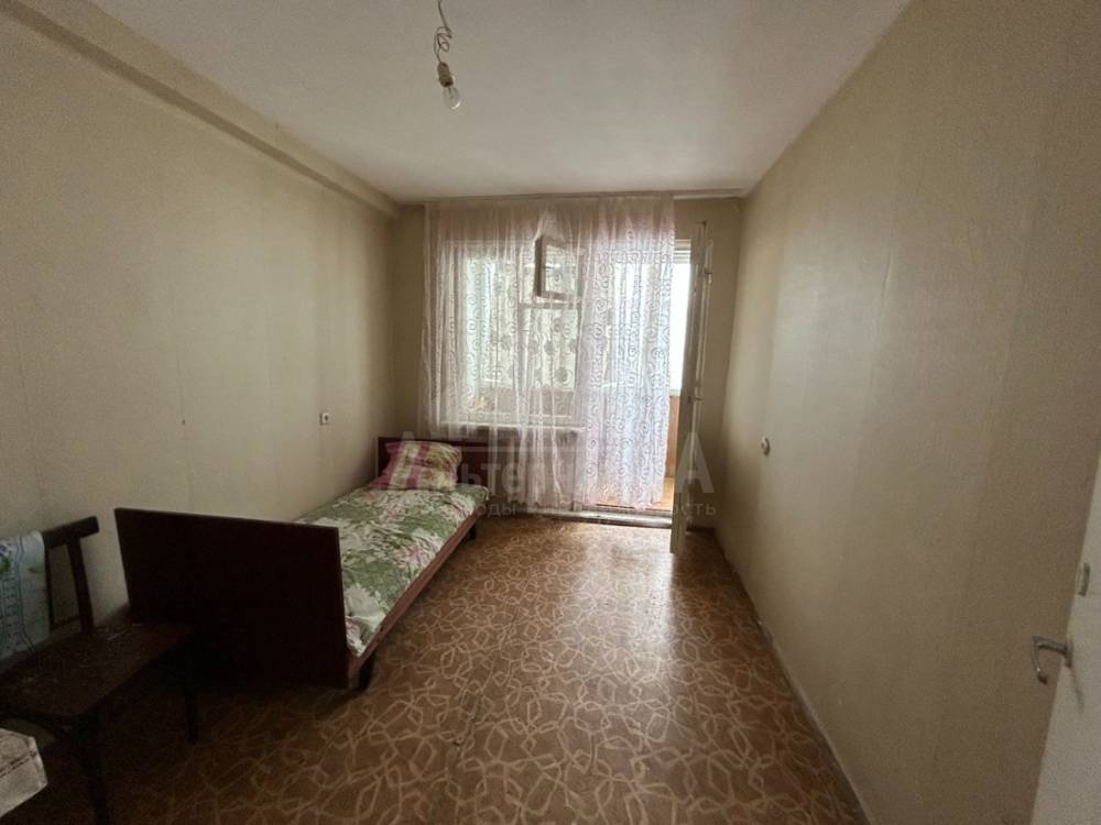 photo_5273731038309980130_y