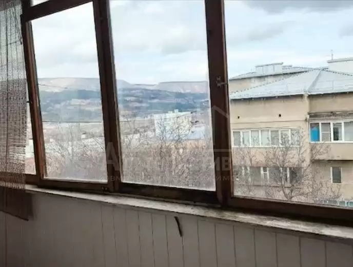 1 (4)