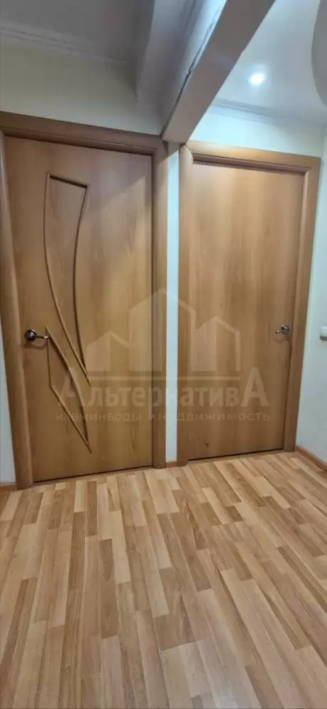 1001092296