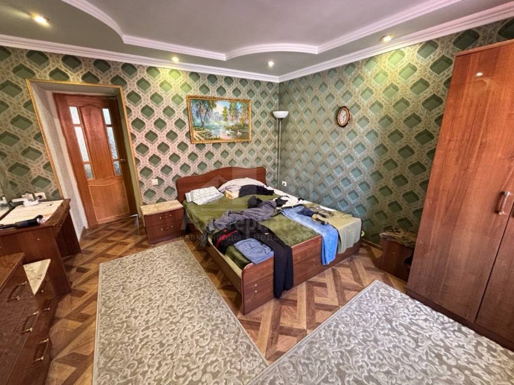 Ставропольский край, Кисловодск, Курортная зона, Гагарина ул.; Квартира 60м² 2/2 эт.