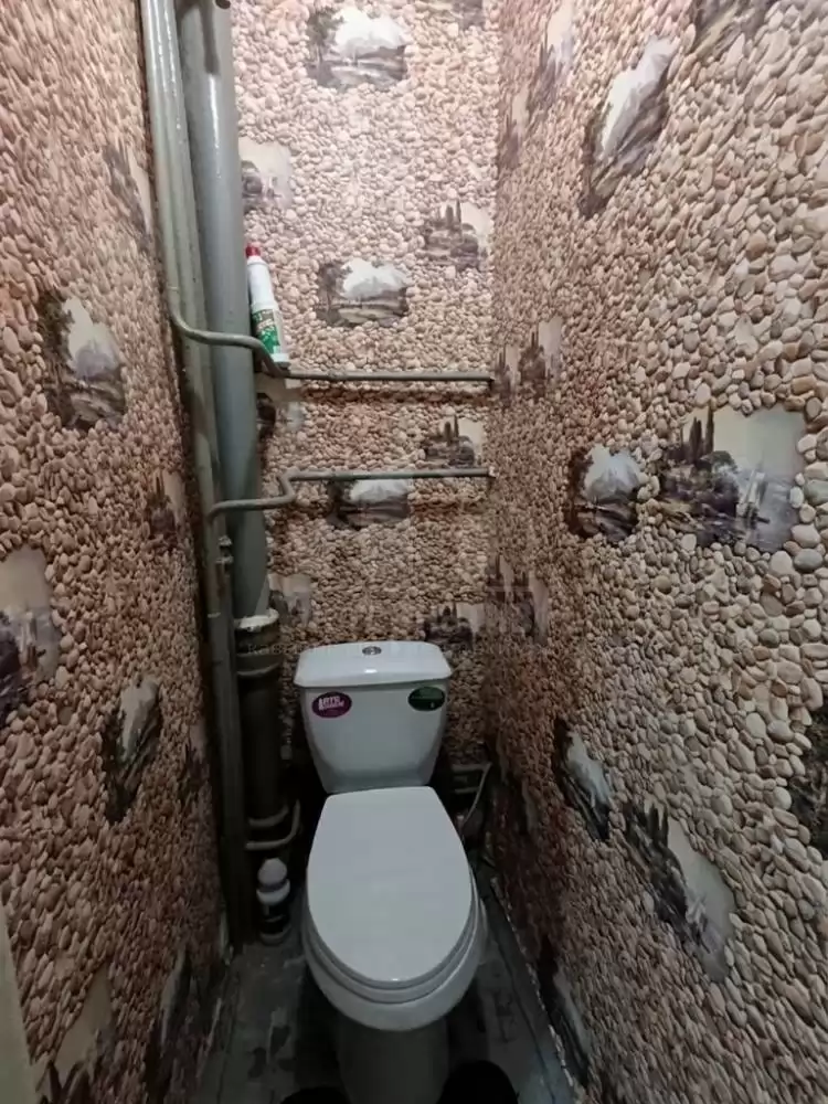 1 (2)