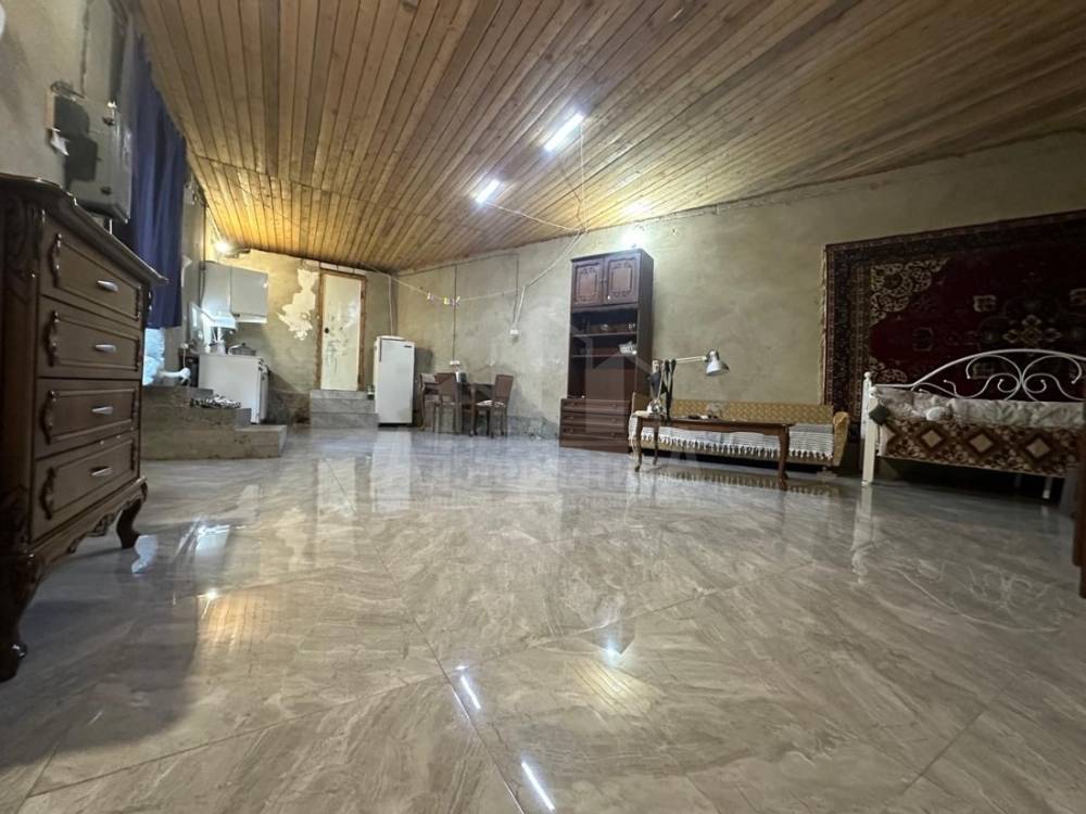 10c898f9-d6df-4654-9b83-65ad53634287