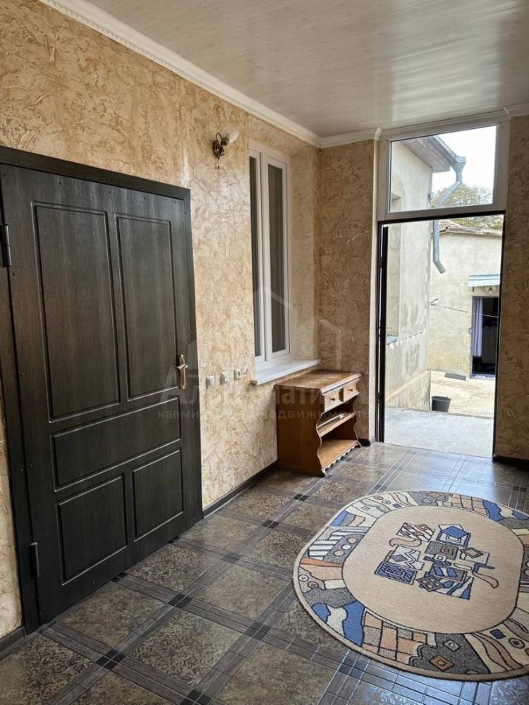 385d7b76-961e-418f-9d1f-84ee3f5e4268