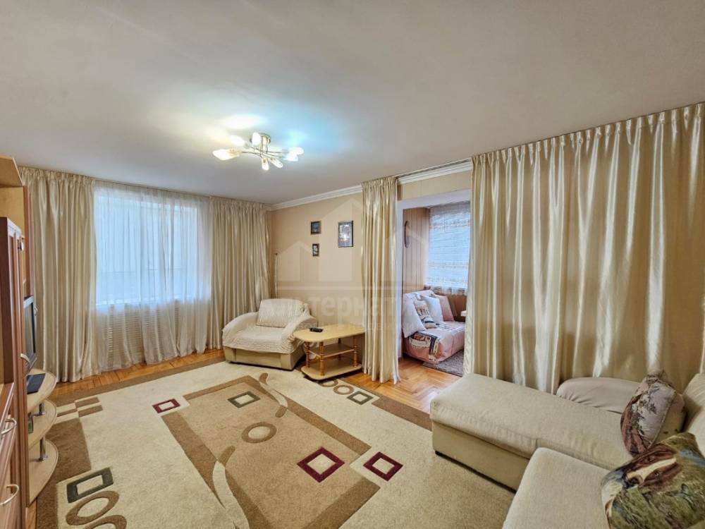 ee7e5d56-a4ed-49f4-95db-e5daec26bc0f