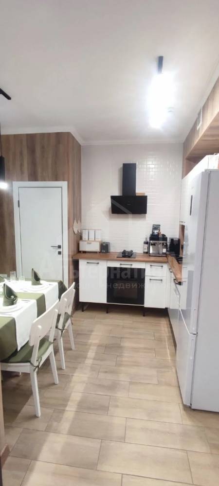 6c9b560b-f362-49aa-a2ef-fd5c2199445f