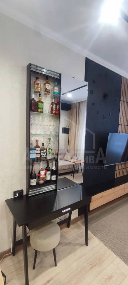 87cadf6b-504e-4aea-bb94-674a93e32982