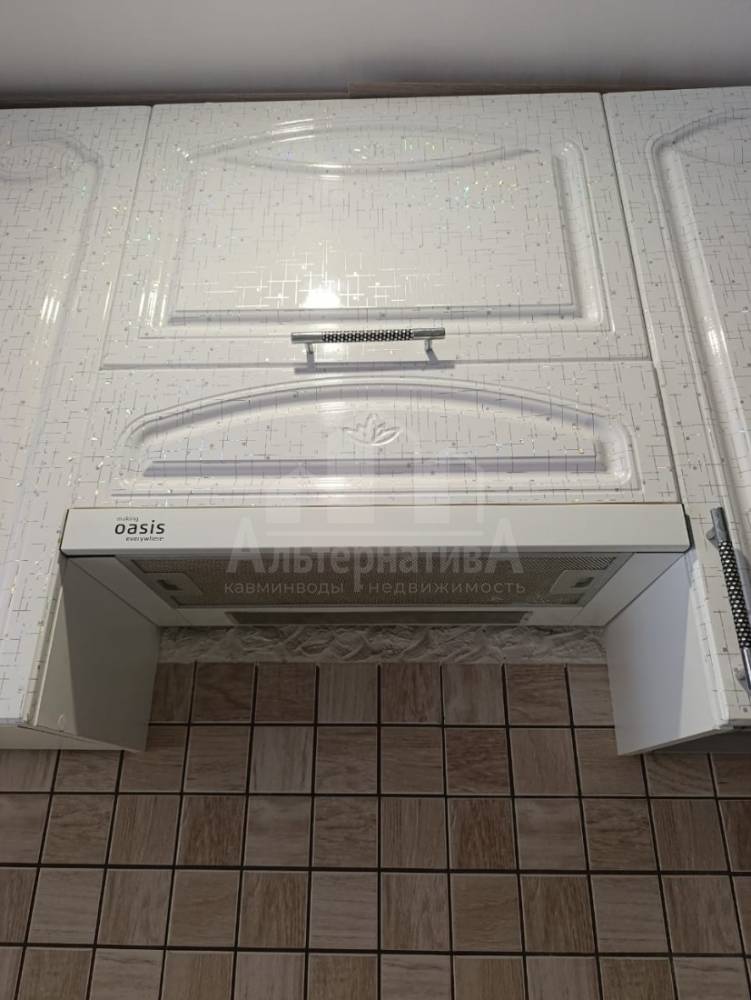 1000603652