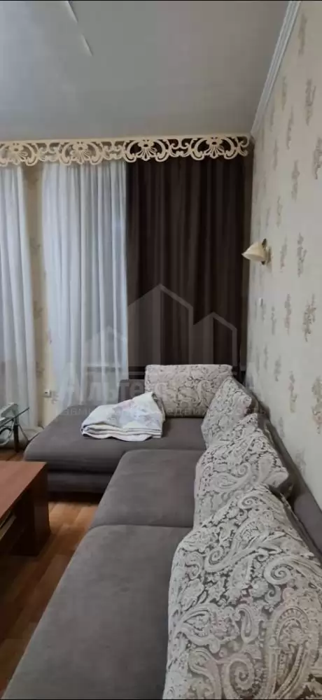 1001158758