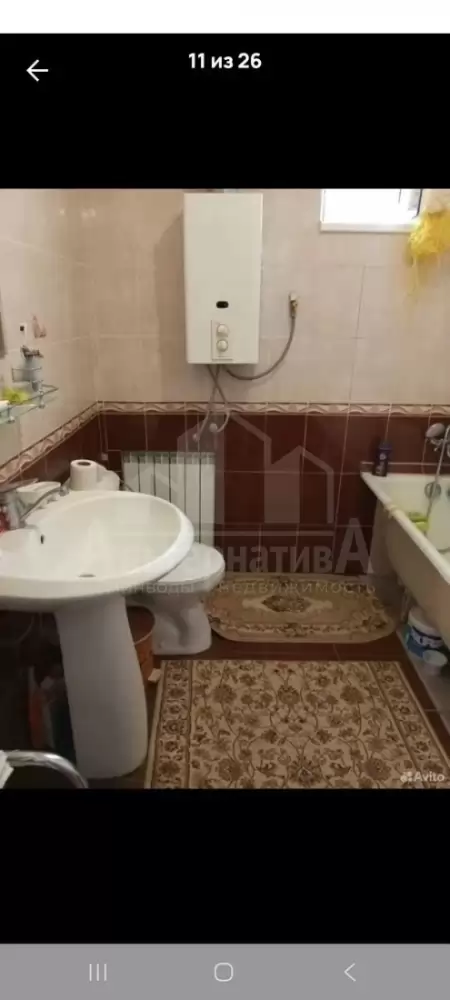 1000576435
