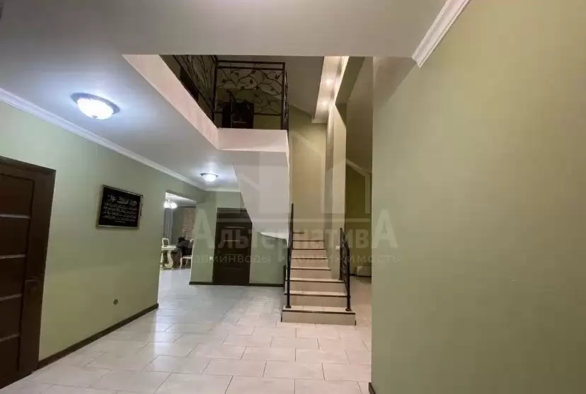 1000577558