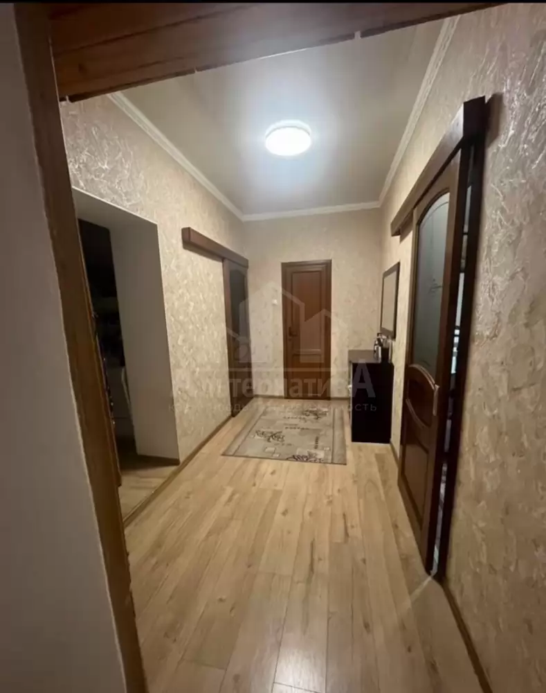 1000578617