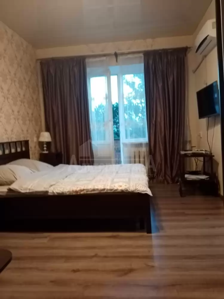 1000206447