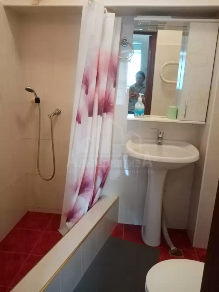 1000206436