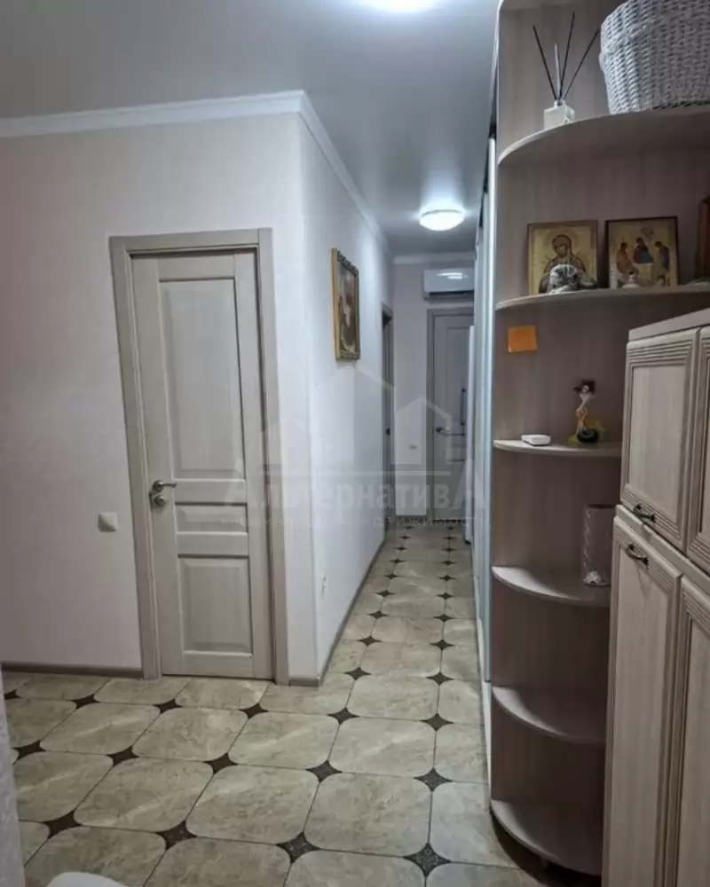 1000583584