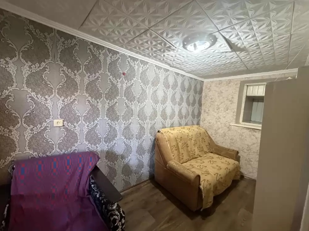 1000593152