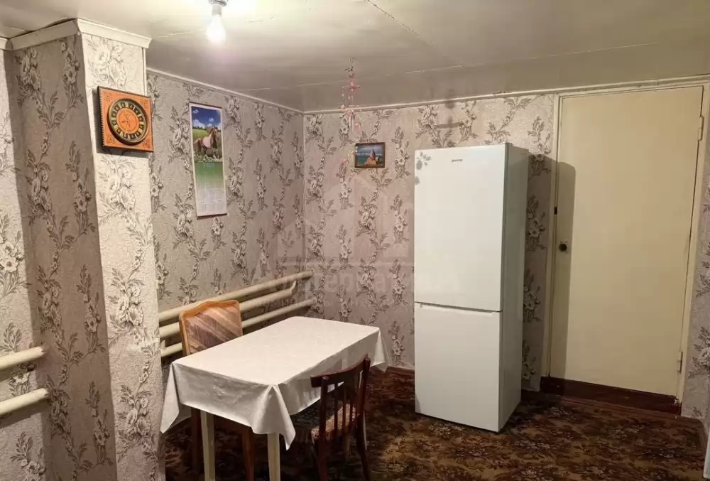 1000587186