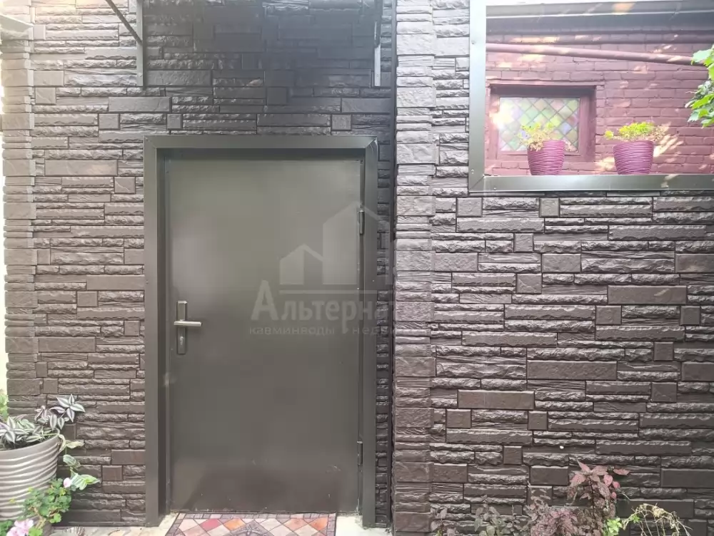 1000210658