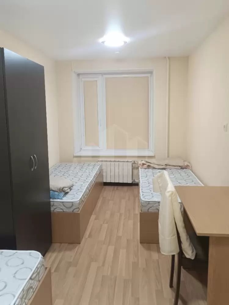 1000594545